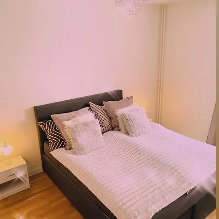Rainbow Appartement Near To Bern Διαμέρισμα